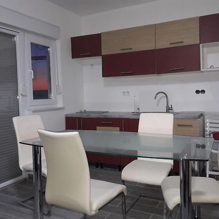 Apartmani Zorzo Ljubač Pokój zdjęcie